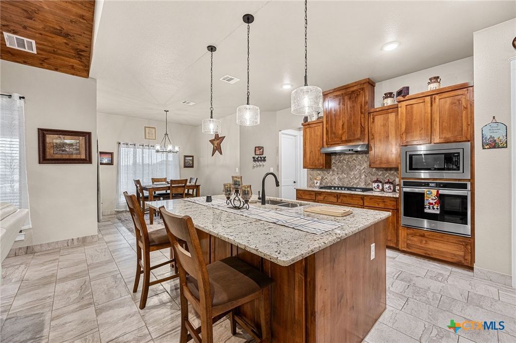 Image 17 of property listing at 2031 Heritage Loop, Nolanville, TX 76559