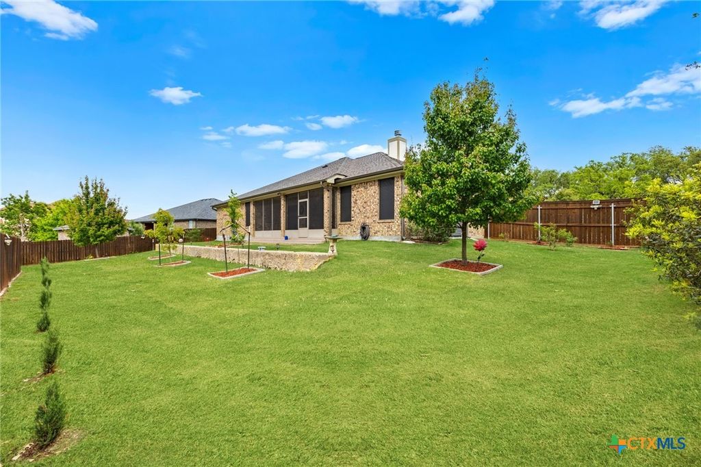 Image 40 of property listing at 2031 Heritage Loop, Nolanville, TX 76559