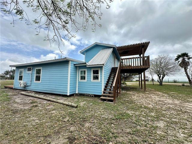 323 Copano, Bayside, TX 78340
