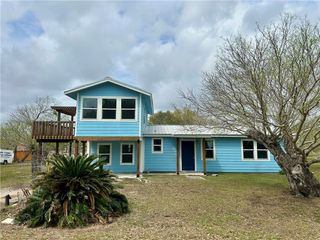 323 Copano, Bayside, TX 78340