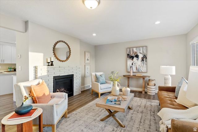 186 N 300 E, Clearfield, UT 84015