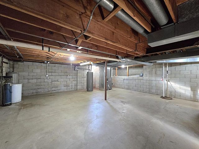 5640 S Aberdeen DRIVE, New Berlin, WI 53146