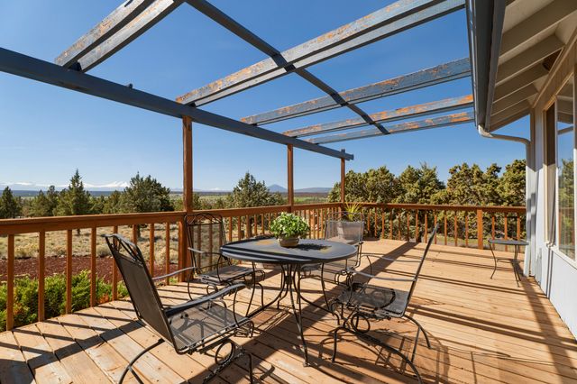 8449 SW Shad Road, Terrebonne, OR 97760