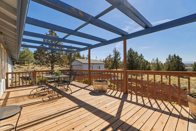 8449 SW Shad Road, Terrebonne, OR 97760