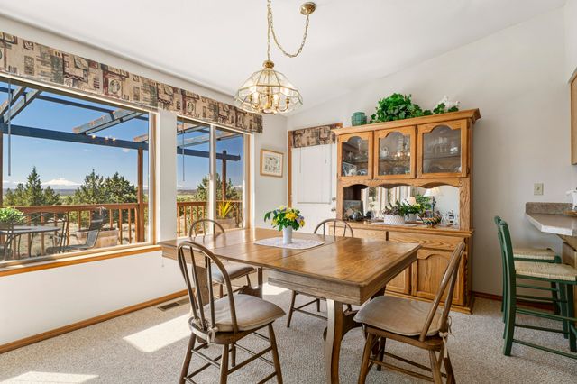 8449 SW Shad Road, Terrebonne, OR 97760