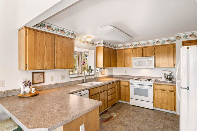 8449 SW Shad Road, Terrebonne, OR 97760