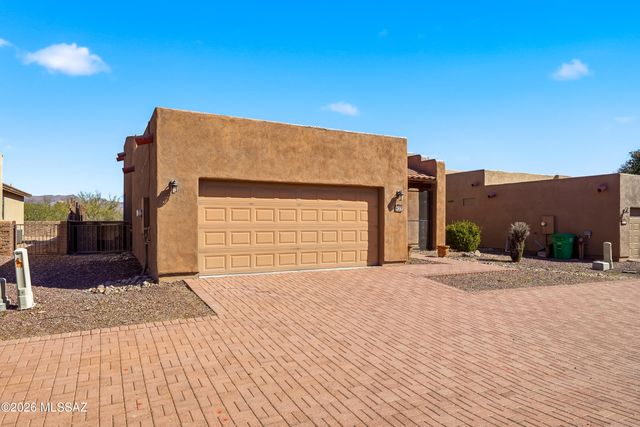 437 Colorado Court, Rio Rico, AZ 85648