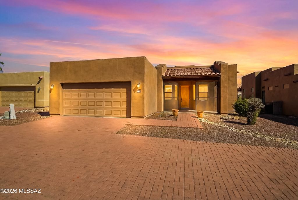 437 Colorado Court, Rio Rico, AZ 85648