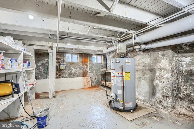 101 W CLEMENT ST W, Baltimore, MD 21230