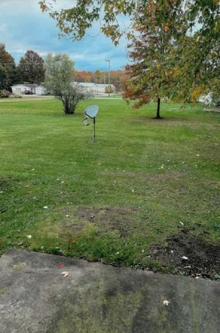 10576 & 10578 E WASHINGTON Street, Albion, PA 16401