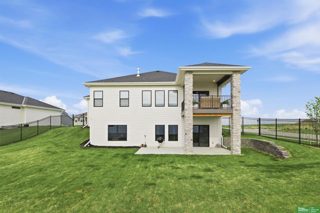 11970 South 118th Street, Papillion, NE 68046