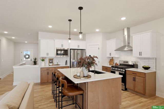 11970 South 118th Street, Papillion, NE 68046