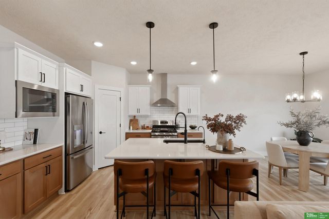 11970 South 118th Street, Papillion, NE 68046