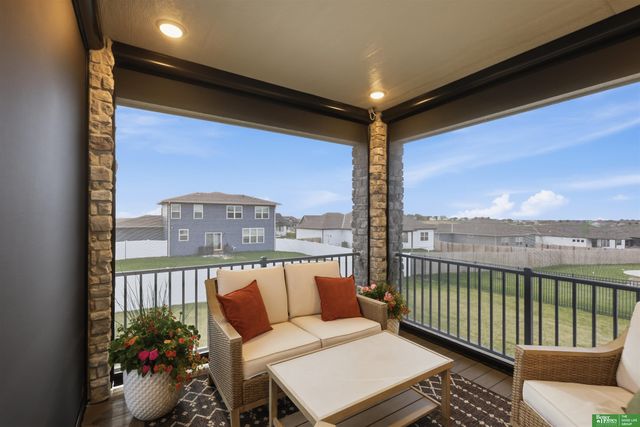 11970 South 118th Street, Papillion, NE 68046