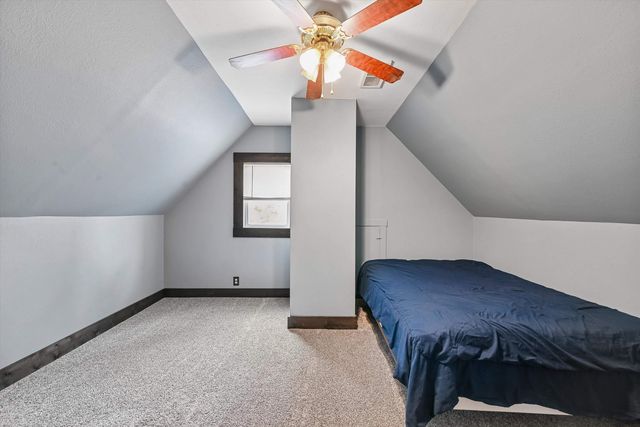523 SW 6th Avenue, Cedar Rapids, IA 52404