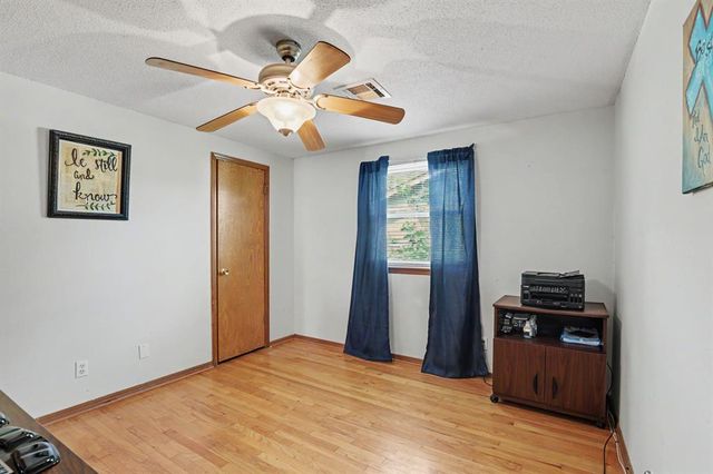 3917 N Bella Vista Drive, Oklahoma City, OK 73110