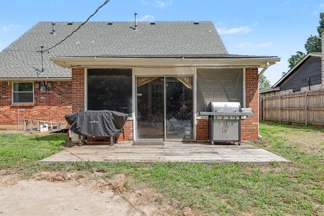 3917 N Bella Vista Drive, Oklahoma City, OK 73110
