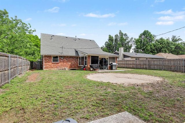 3917 N Bella Vista Drive, Oklahoma City, OK 73110