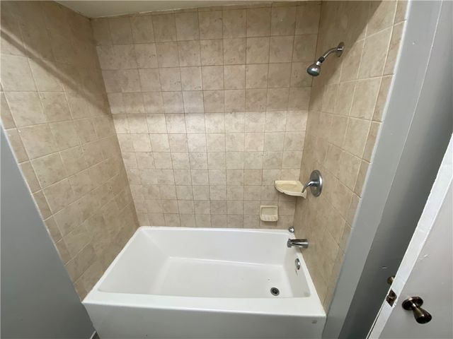 4621 Gollihar 1, Corpus Christi, TX 78411