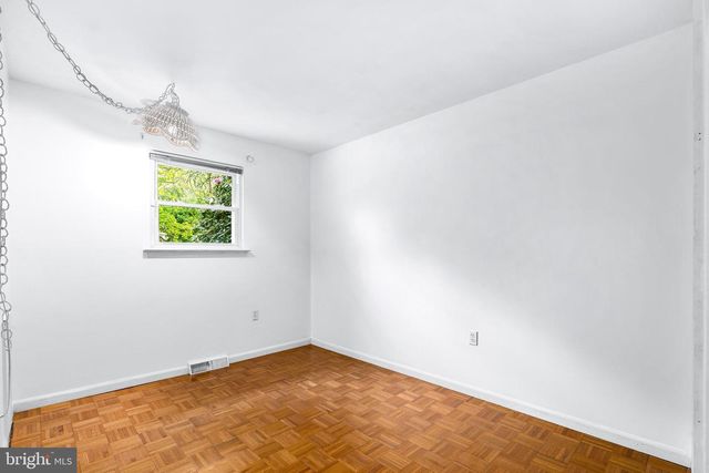 102 KIRKCALDY DR, Elkton, MD 21921