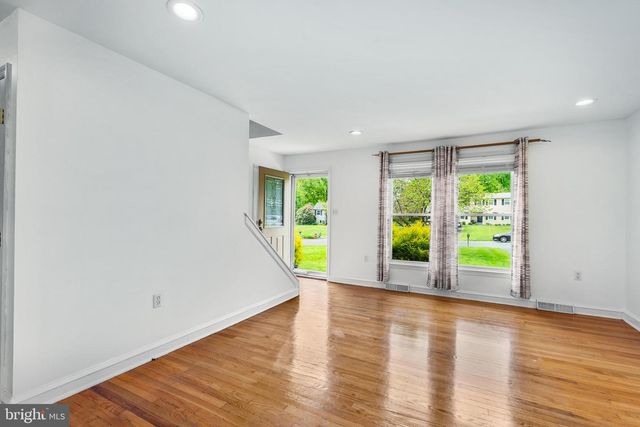 102 KIRKCALDY DR, Elkton, MD 21921