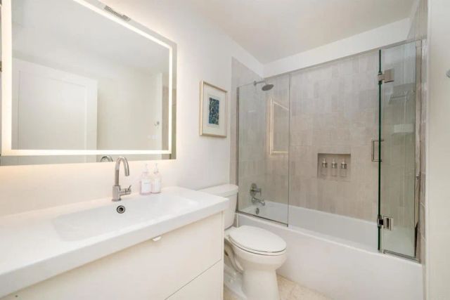 432 Edgehill Ln 32, Oceanside, CA 92054