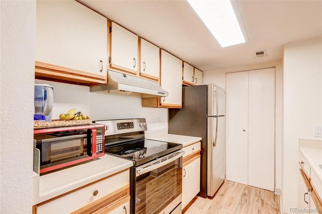 4760 S Wadsworth Boulevard C204, Denver, CO 80123
