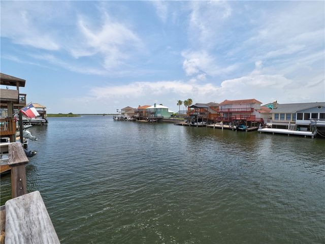 15333 Key Largo Ct, Corpus Christi, TX 78418