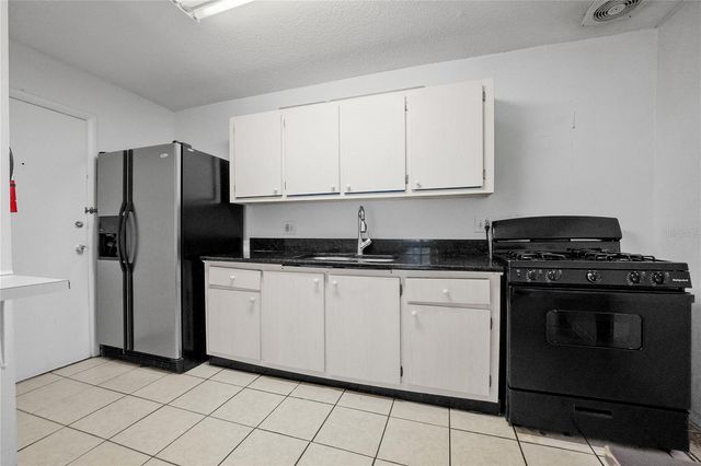 1700 SW 16TH COURT J24, Gainesville, FL 32608