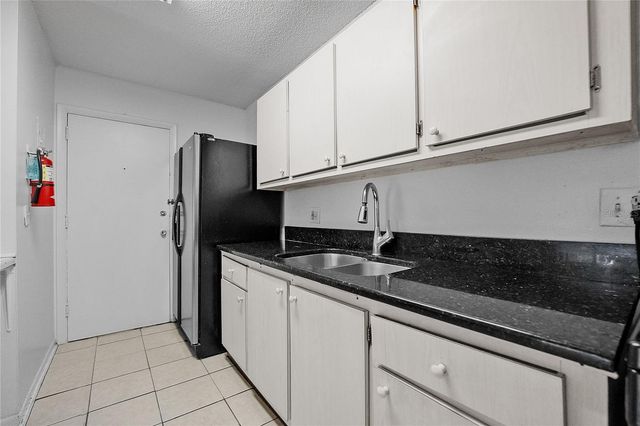 1700 SW 16TH COURT J24, Gainesville, FL 32608