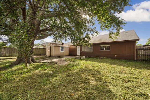 2311 Webster Ranch Road, Friendswood, TX 77546
