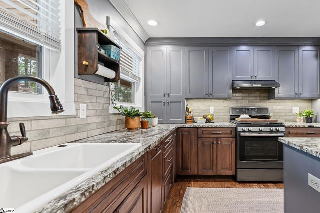 35 Belk Road, Travelers Rest, SC 29690