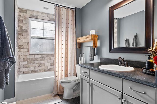 35 Belk Road, Travelers Rest, SC 29690