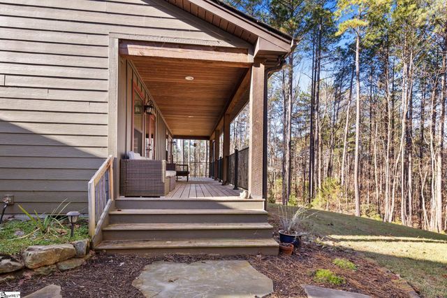 35 Belk Road, Travelers Rest, SC 29690