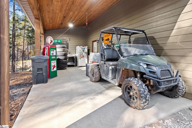 35 Belk Road, Travelers Rest, SC 29690