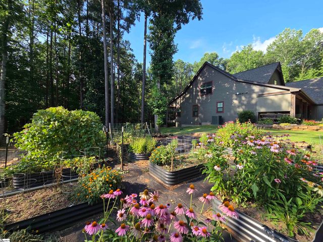 35 Belk Road, Travelers Rest, SC 29690