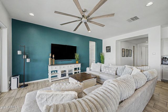 7521 S WOODCHUTE Drive, Gold Canyon, AZ 85118
