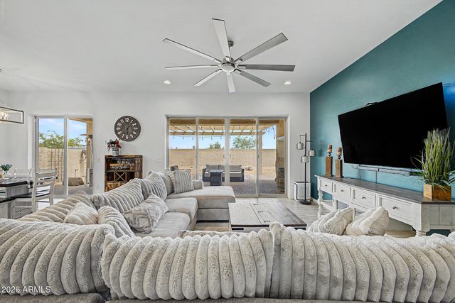 7521 S WOODCHUTE Drive, Gold Canyon, AZ 85118