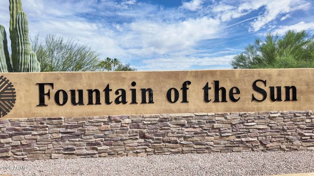 7705 E DESERT FLOWER Avenue, Mesa, AZ 85208