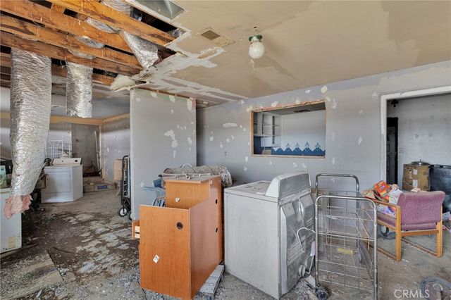 18227 E Avenue Q, Palmdale, CA 93591
