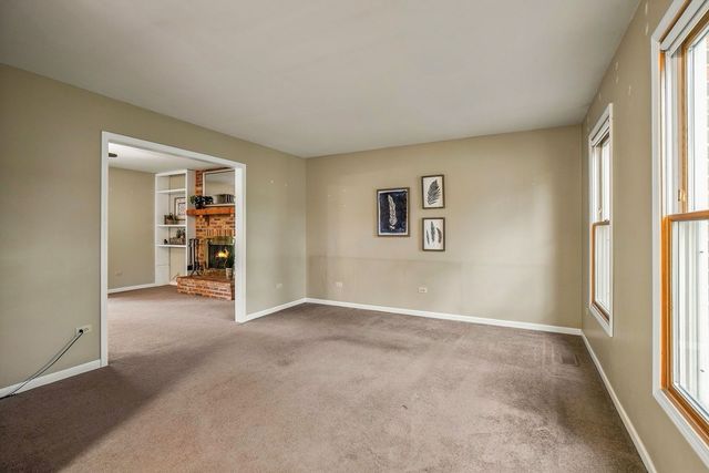5481 PARKSIDE Court, Gurnee, IL 60031