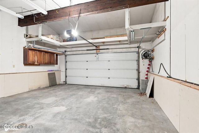 7854 Highlander Drive, Anchorage, AK 99518