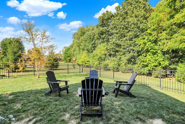 1089 Summerwood Boulevard, Greenfield, IN 46140