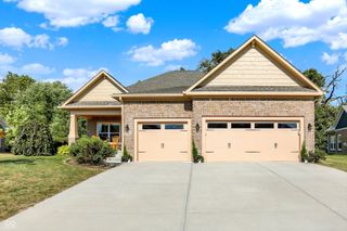 1089 Summerwood Boulevard, Greenfield, IN 46140