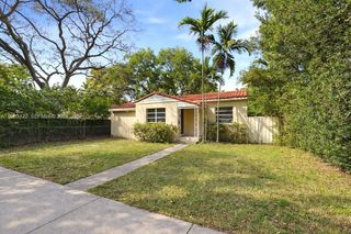 2235 Overbrook St, Miami, FL 33133