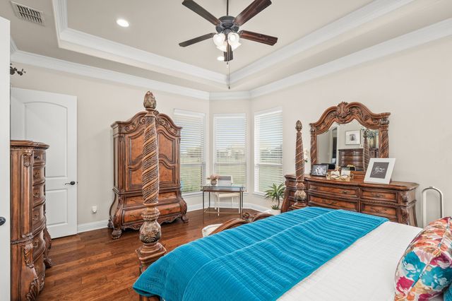 1120 Macgregor Lane, Gunter, TX 75058