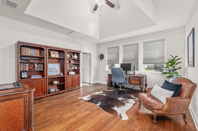 1120 Macgregor Lane, Gunter, TX 75058