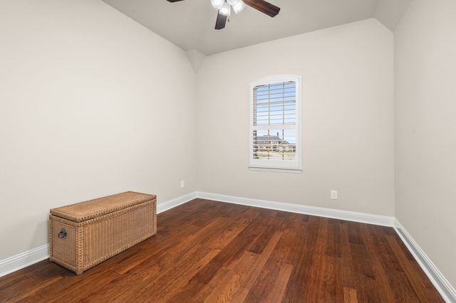 1120 Macgregor Lane, Gunter, TX 75058