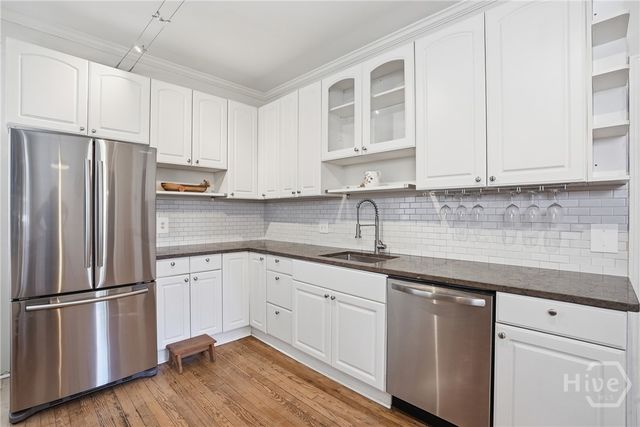 404 E 51st Street, Savannah, GA 31405