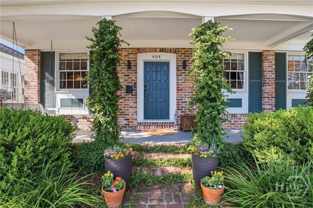 404 E 51st Street, Savannah, GA 31405